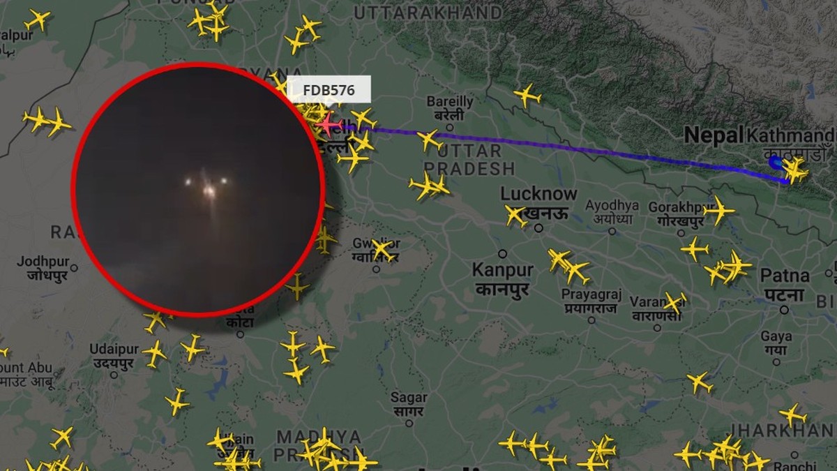 Nepal: A plane caught fire after take-off