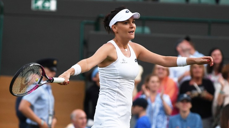 Wimbledon: Mecz Radwańska - Safarova na żywo w Internecie. Transmisja z kortu nr 2
