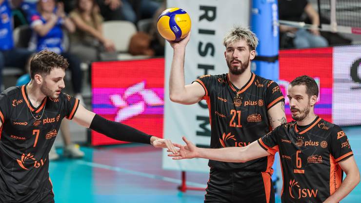 Pierwsze miejsce w tabeli PlusLigi nie oznacza mistrzostwa! Jak triumfatorzy fazy zasadniczej radzili sobie w play-off?