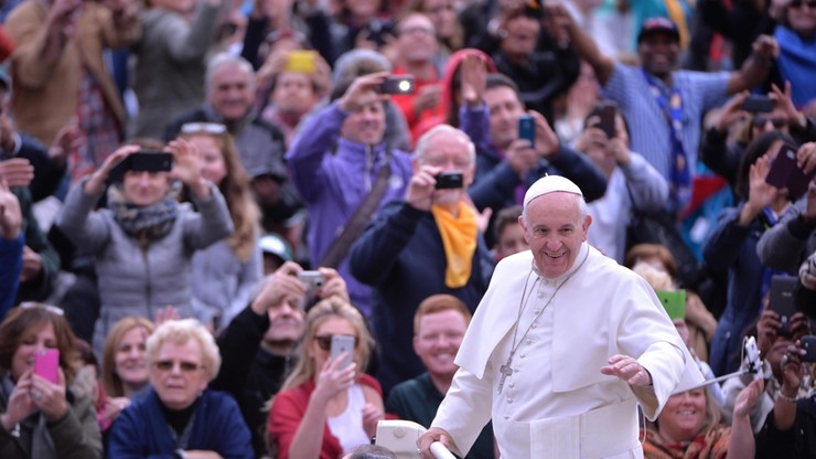 Watykan dementuje informacje o chorobie papieża