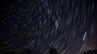 29.06.2024 10:30 Będzie się działo: trzy komety i rój Perseidów. Warto ich wypatrywać