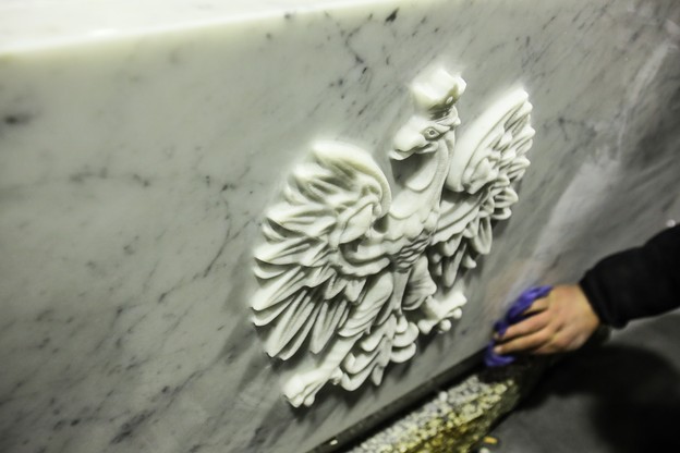 Nowy sarkofag pary prezydenckiej