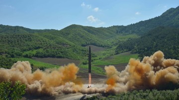 Pentagon: rakieta wystrzelona przez Koreę Płn. to międzykontynentalny pocisk balistyczny 