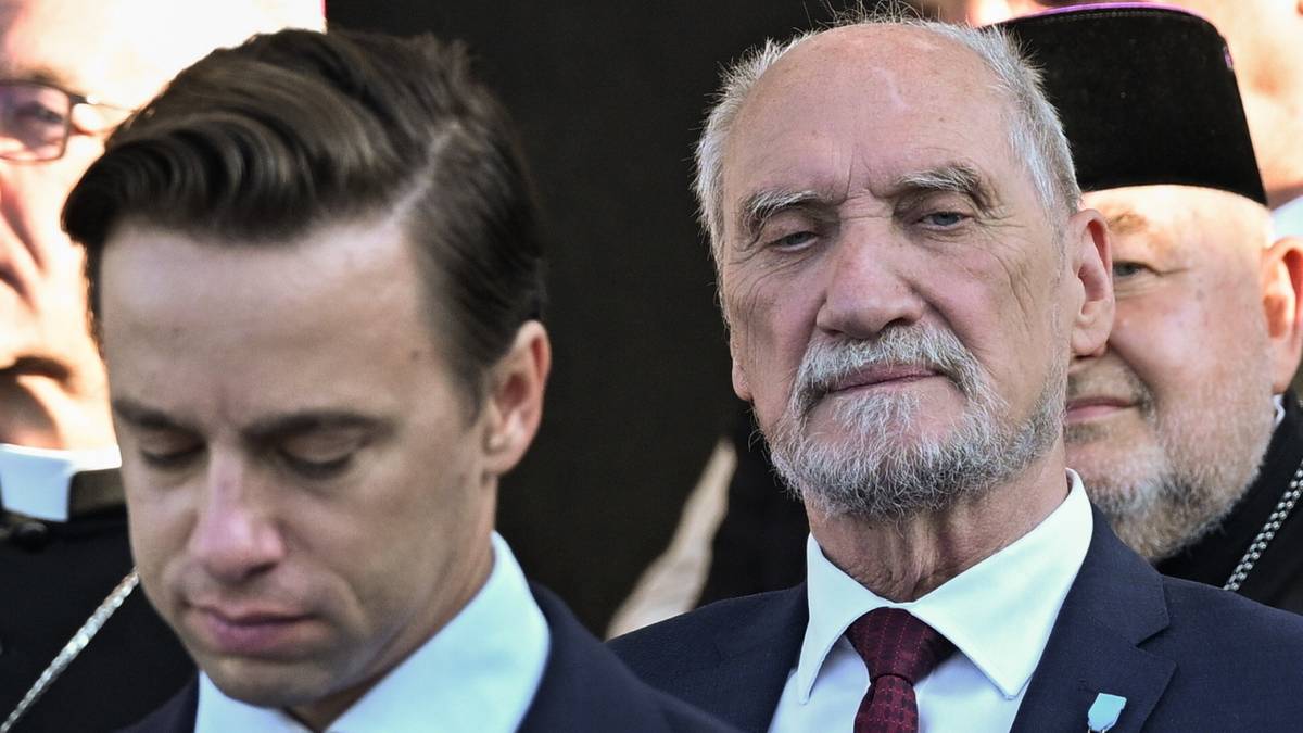 Macierewicz pod lupą prokuratury. Zarzuty dotyczą tajnych informacji