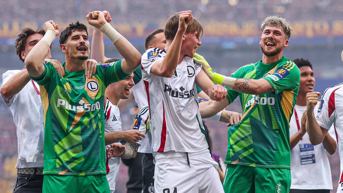 Zaskakujący transfer dojdzie do skutku? Legia Warszawa może stracić bramkarza