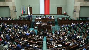 Sejm znowelizował budżet: rolnicy dostaną zaliczki na dopłaty