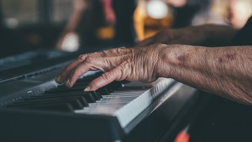 Właśnie skończyła 110 lat. Najstarsza pianistka świata z Krakowa nadal gra