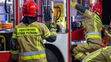 Pożar stacji bazowej Starlinków na Mazowszu. Akcja służb