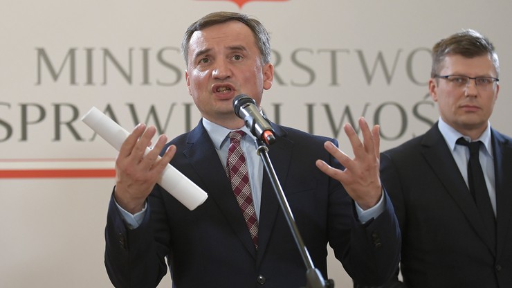 "Zamach na demokrację". Ziobro o rezolucji europarlamentu ws. Polski