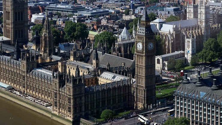 Cyberatak na brytyjski parlament. Deputowani bez dostępu  do maili