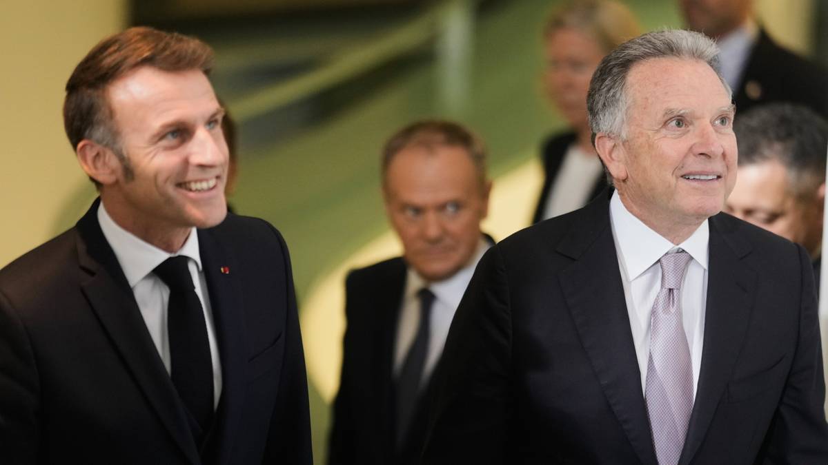 "Dążymy do solidnego i trwałego pokoju". Macron po rozmowach w Berlinie