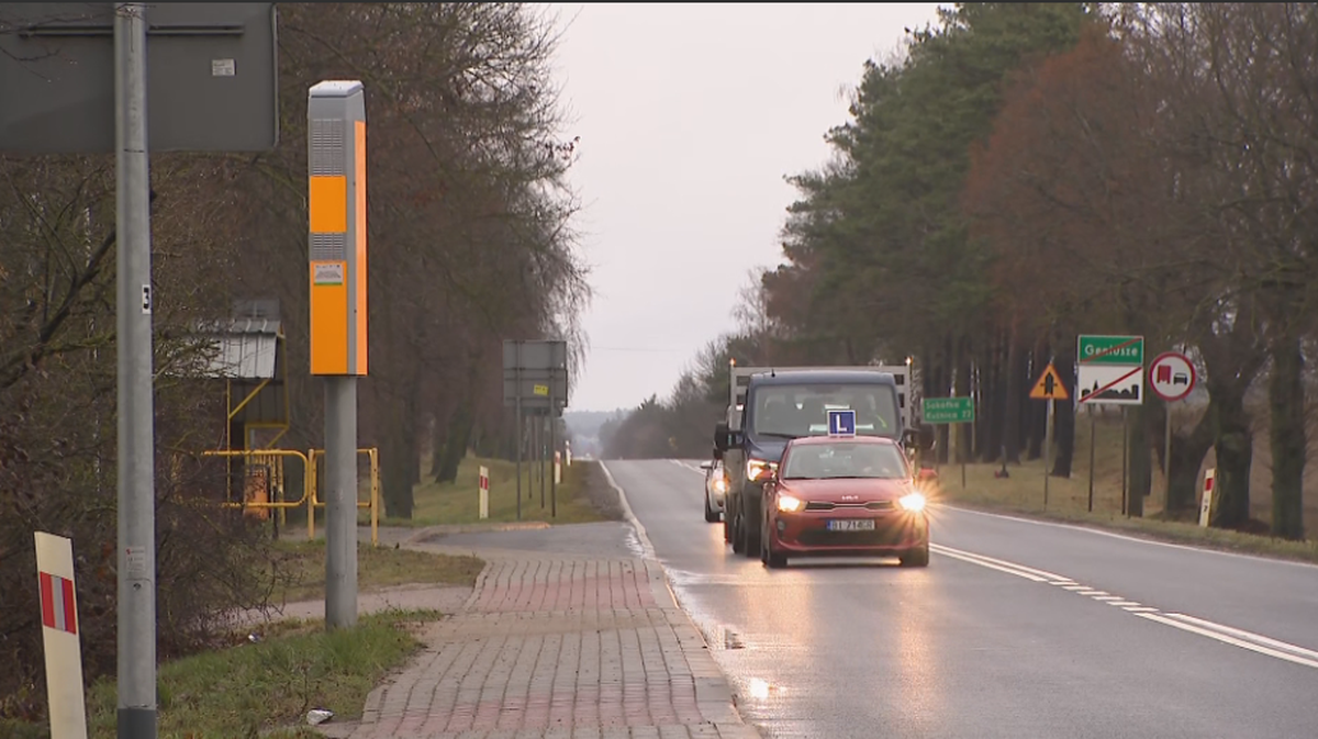 Rok 2023 na polskich drogach. Nowe fotoradary i mniej wypadków śmiertelnych
