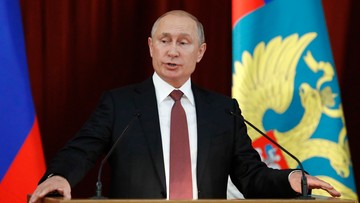 Bloomberg: Putin zasygnalizował Trumpowi pomysł referendum w Donbasie