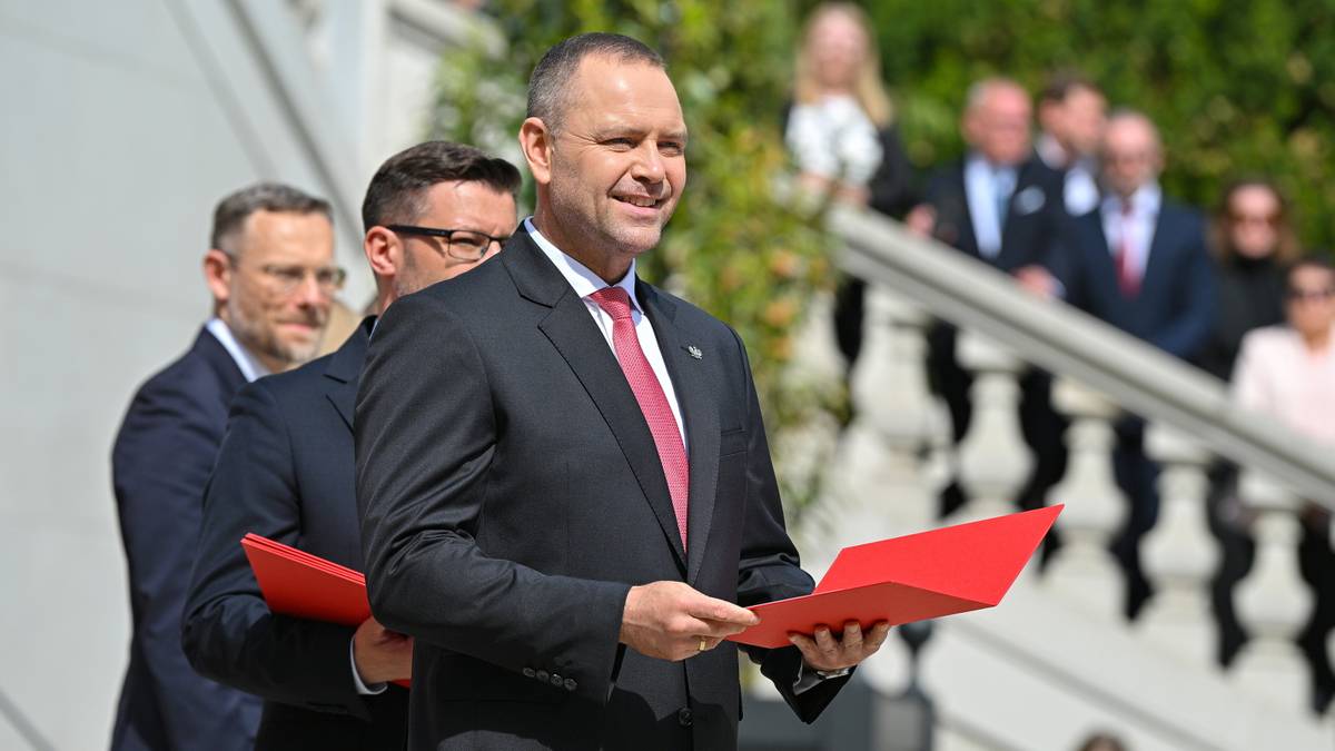 Prezydent wręczył nominacje, wskazał na konstytucję. "Tak w Polsce powołuje się sędziów"