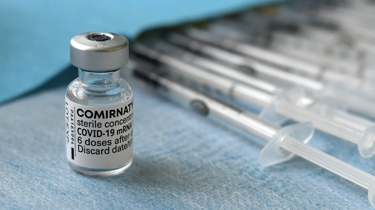 USA. Amerykańska Agencja Żywności i Leków zezwala na łączenie różnych szczepionek przeciwko COVID-19
