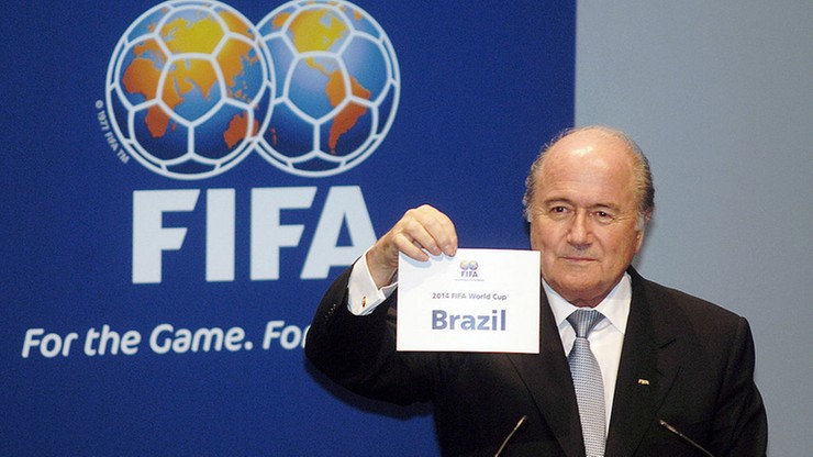 Blatter stracił fragment ucha. "Zło zostało pokonane"