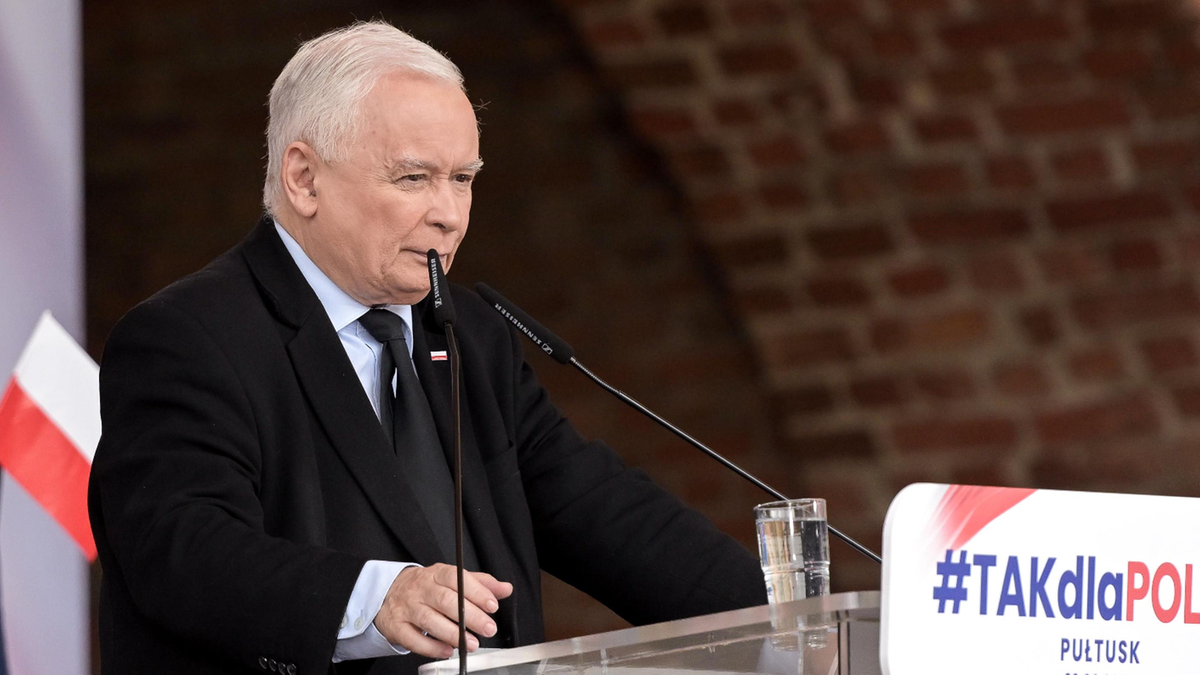Jarosław Kaczyński skrytykował rząd. Mówił o edukacji do "prostszych prac"
