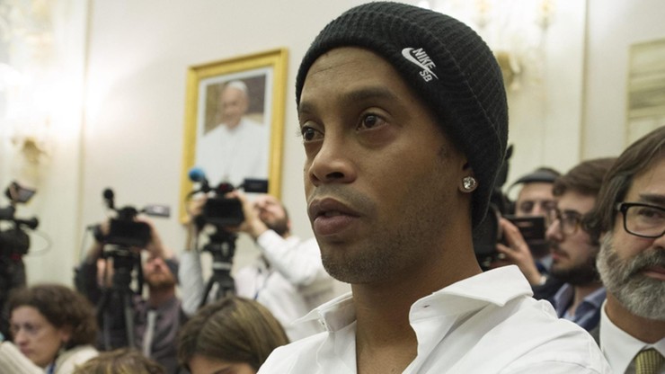 Ronaldinho nie chciał grać dla lidera Premier League. Woli Chiny?