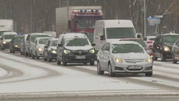 Wzmożone kontrole tirów. Szef MSWiA reaguje na paraliż dróg