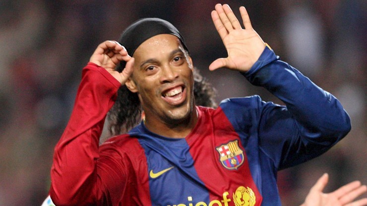 Ronaldinho powrócił do Barcelony!