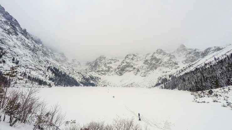 Nawrót zimy. Drugi stopień zagrożenia lawinowego w Tatrach