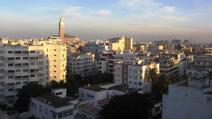Omikron. Maroko zawiesza połączenia lotnicze. Powodem obawa przed nowym wariantem