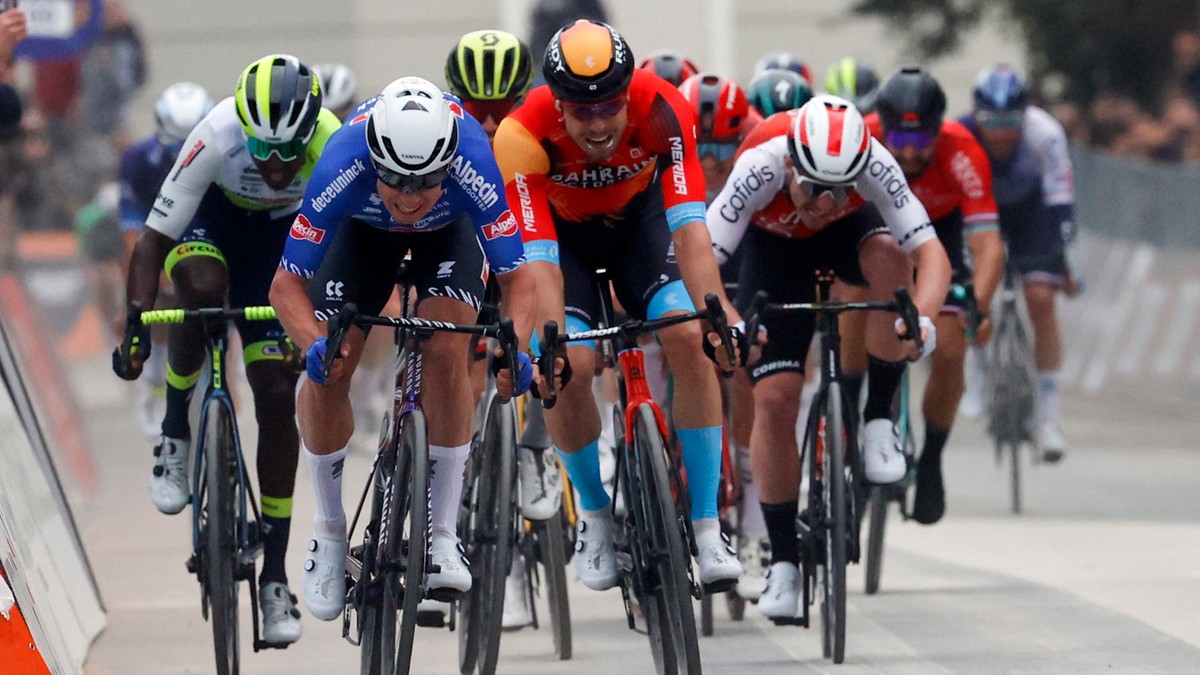 Belg wygrał trzeci etap Tirreno-Adriatico. Włoch wciąż liderem