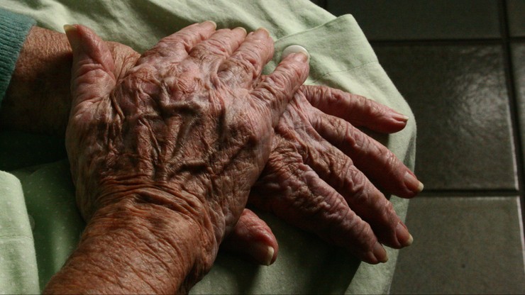 Koronawirus. 101-letnia Edith Kwoizalla pierwszą osobą zaszczepioną w Niemczech