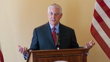Tillerson: do 1 września USA odpowiedzą na redukcję swego personelu w Rosji