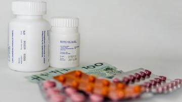 MZ: leki przeciwbólowe będą nadal sprzedawane w sklepach