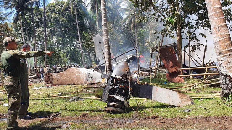 Filipiny. 47 żołnierzy zginęło w katastrofie samolotu transportowego