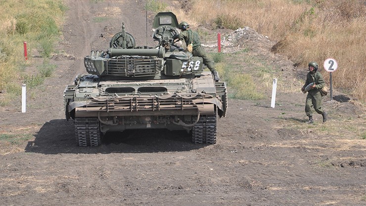 Rosyjskie wojska przy granicy z Ukrainą. CNN: administracja Bidena "bardzo zaniepokojona"
