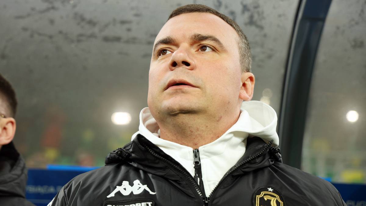 Adrian Siemeniec, trener piłkarski