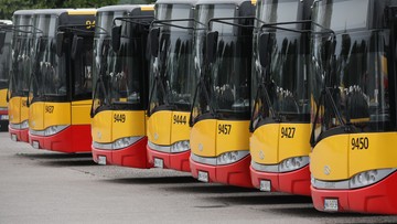 Kierowcy autobusów z Warszawy odmawiają badań. "Uwłaczają ich godności"