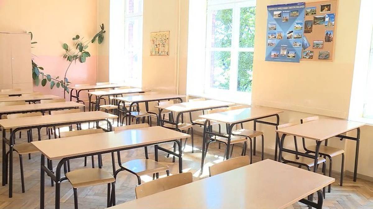 Nowy przedmiot w szkołach. Była kurator ostrzega: Idą po nasze dzieci