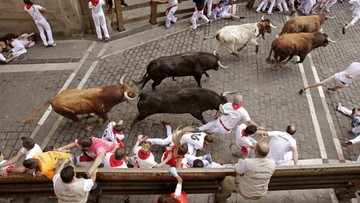 Gonitwa byków w Pampelunie. Cztery osoby w szpitalu