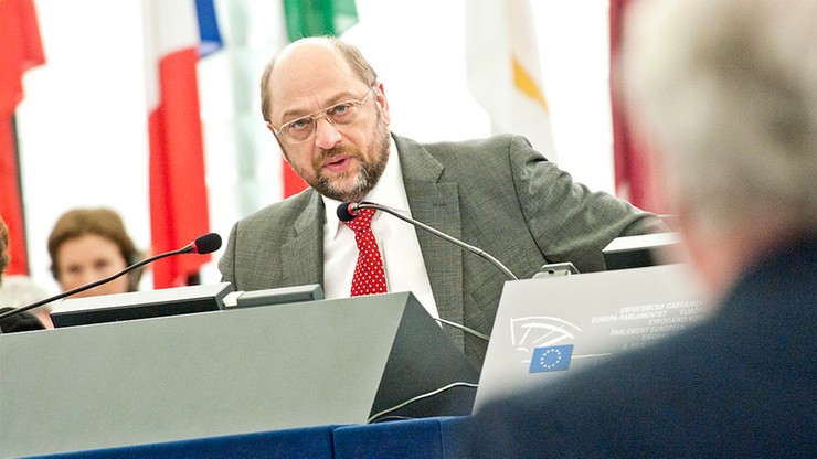 Schulz krytykuje Erdogana: posunął się o krok za daleko