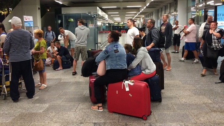 Ponad 100 polskich turystów utknęło na lotnisku na Majorce. Na wylot czekają od niedzieli