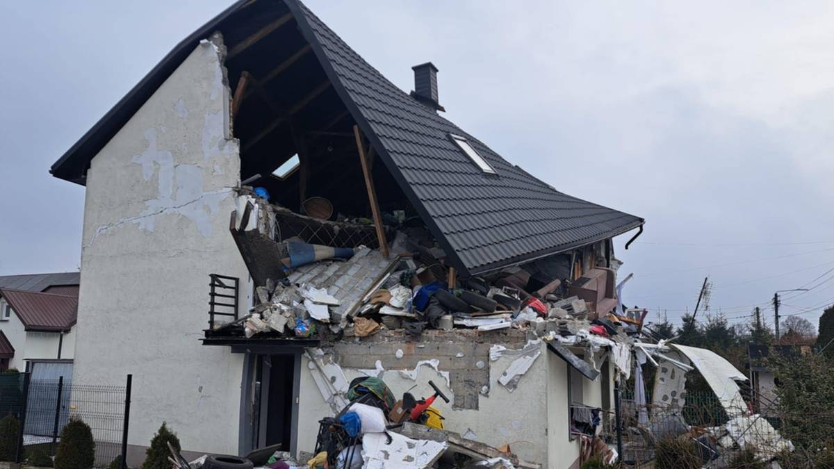 Wybuch gazu w Świętokrzyskiem. Dom w gruzach, jedna osoba ranna