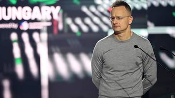 Węgierski minister potwierdza "konsultacje" z Rosją. Tusk: Hańba