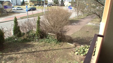 Zbrodnia w Suwałkach. 25-letni wnuczek wyrzucił babcię przez balkon