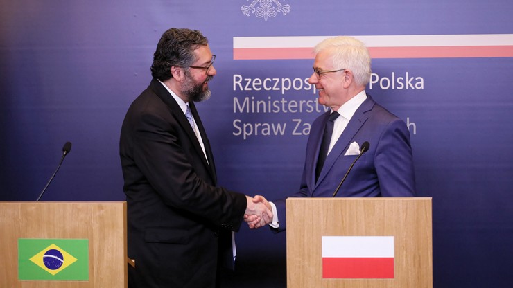 Czaputowicz: widzimy możliwości współpracy przemysłów obronnych Polski i Brazylii