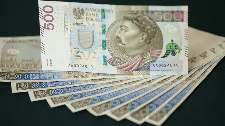Na reklamę obligacji "500+" wydano ponad 5 mln zł. Ze sprzedaży uzyskano 1/6 tej kwoty