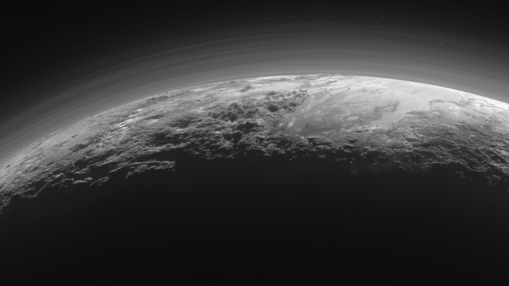 NASA podejrzewa, że na Plutonie są aktywne wulkany. Wyrzucają z siebie lód