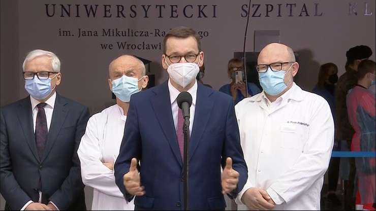Premier: Polska przynagla KE, aby przybyło do nas jak najwięcej szczepionek