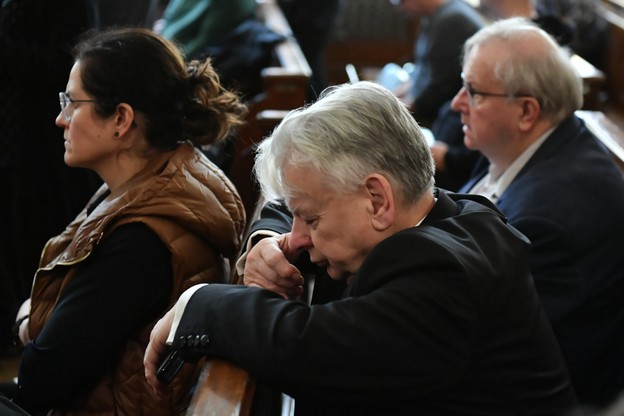 Prezydent Gdańska Aleksandra Dulkiewicz i wicemarszałek Senatu Bogdan Borusewicz podczas rozprawy