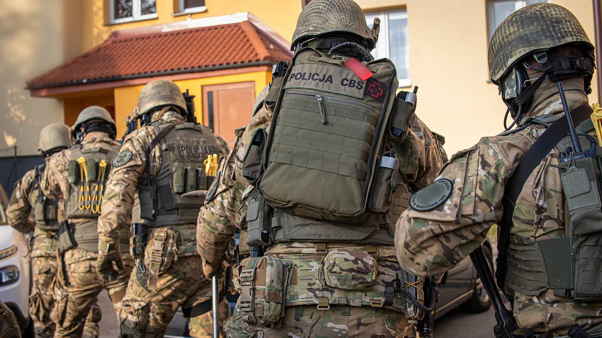 Biznesmen miał zlecić zabójstwo byłej żony i kilku innych osób. Akcja CBŚP