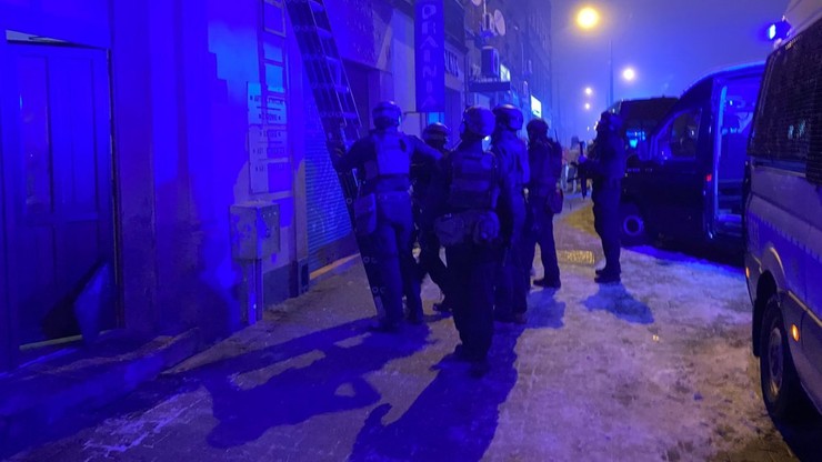 Katowice. 37-latek zagroził wysadzeniem budynku w powietrze. Interweniowali kontrterroryści