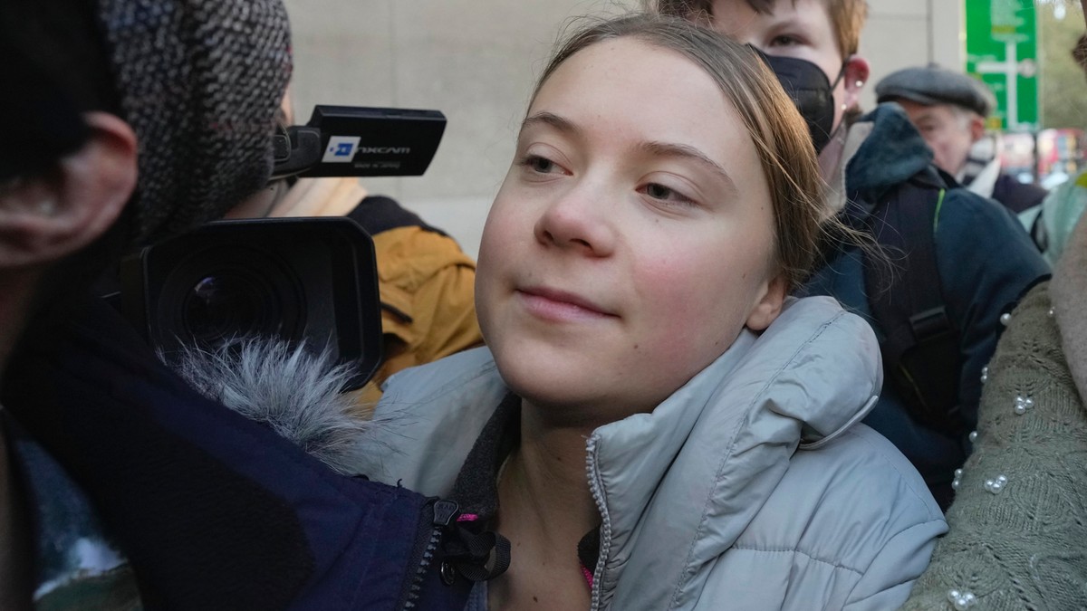 Greta Thunberg usłyszała zarzuty w londyńskim sądzie. Czeka ją rozprawa