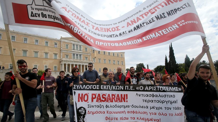 Grecja sparaliżowana z powodu strajku generalnego. Wyspy odcięte od kontynentu